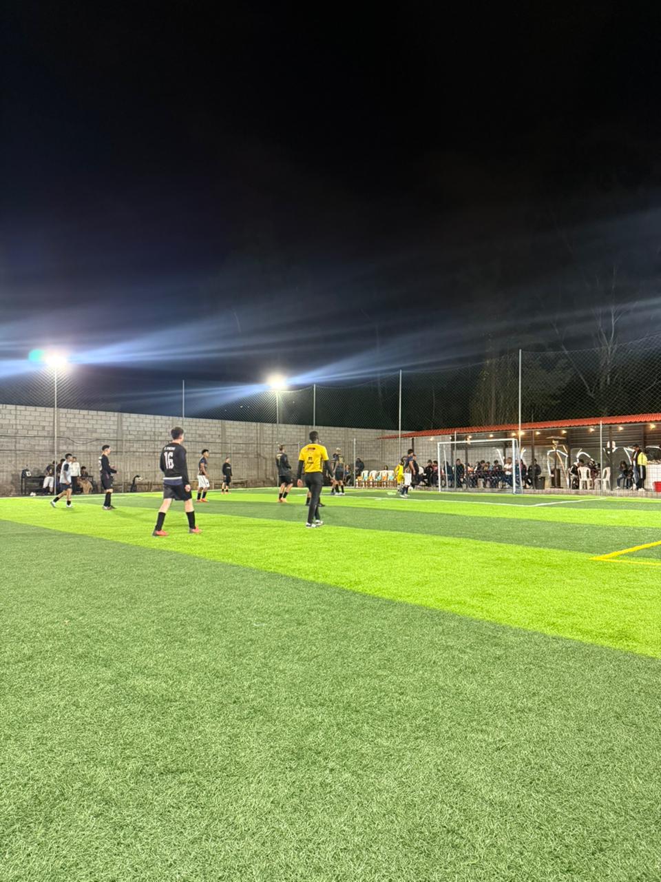 Equipos jugando un torneo en Arena Castell